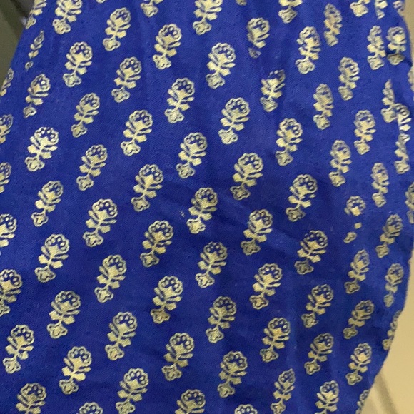 Pakistani Kurti - Picture 3 of 4